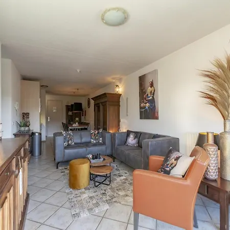 Beachside With Balcony Apartment