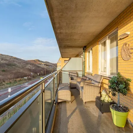 Wijde Blick 210 With Large Balcony דירה