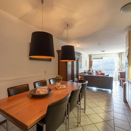 דירה Wijde Blick 210 With Large Balcony